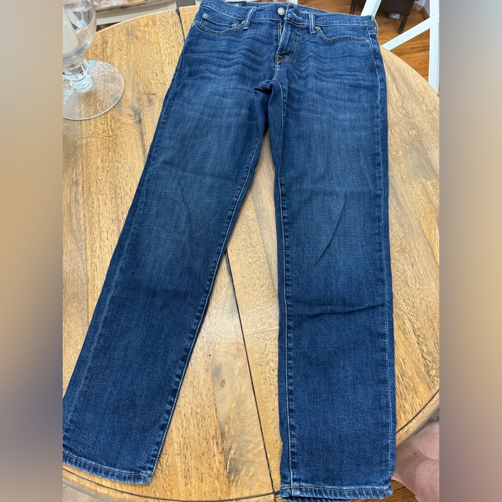 Abercrombie and Fitch Men’s 3030 Rustin athletic skinny stretch Jeans